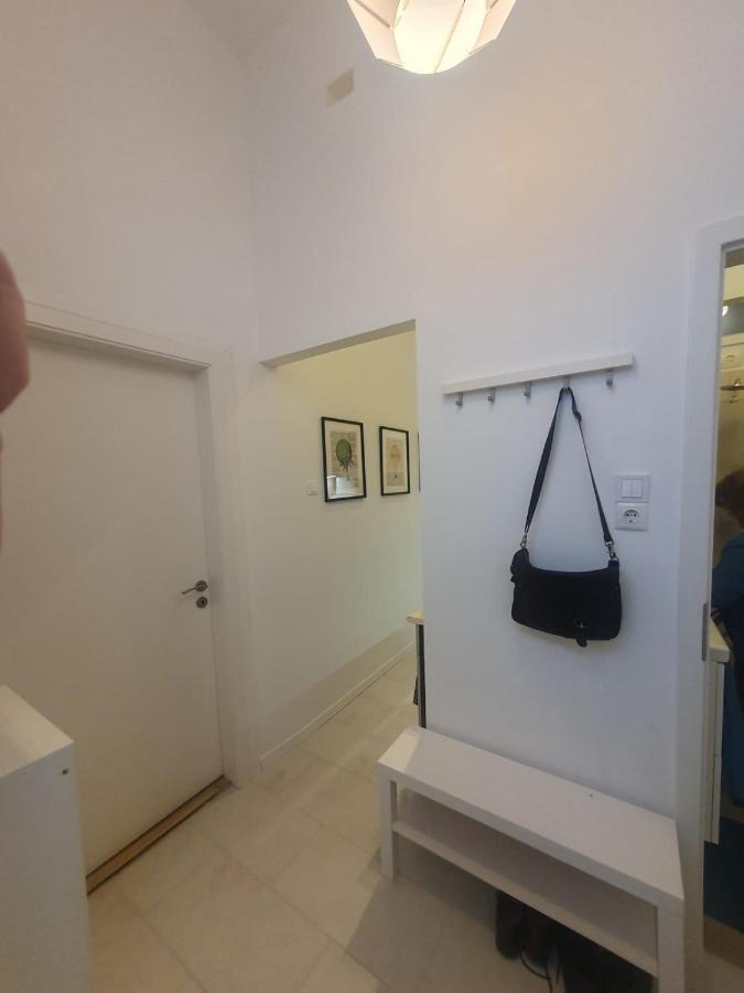 Petofi Apartment With Air Condition Budapest Esterno foto