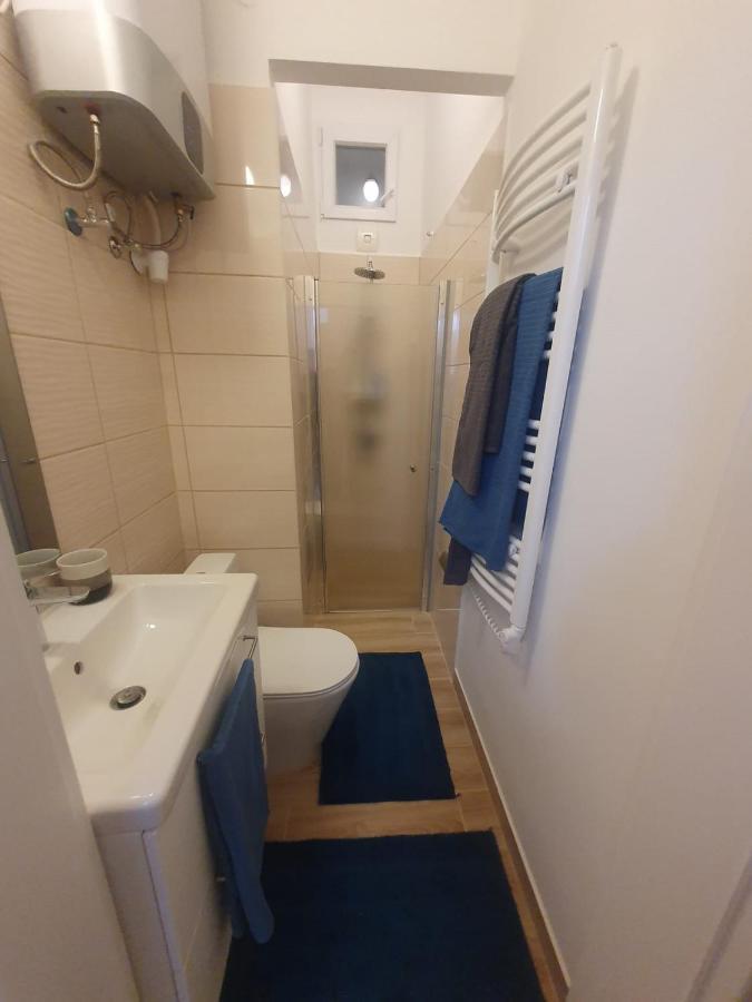 Petofi Apartment With Air Condition Budapest Esterno foto